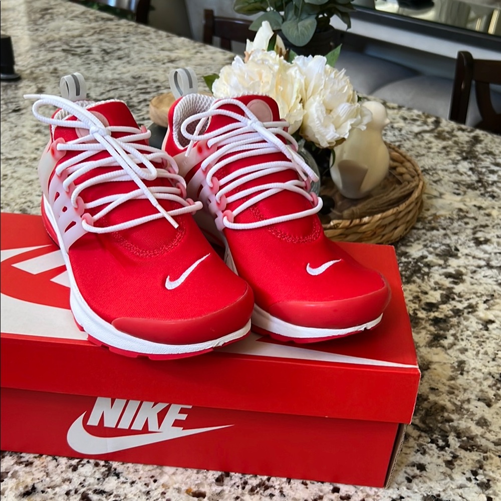 Nike #5Women's Bold Red Athletic Shoes